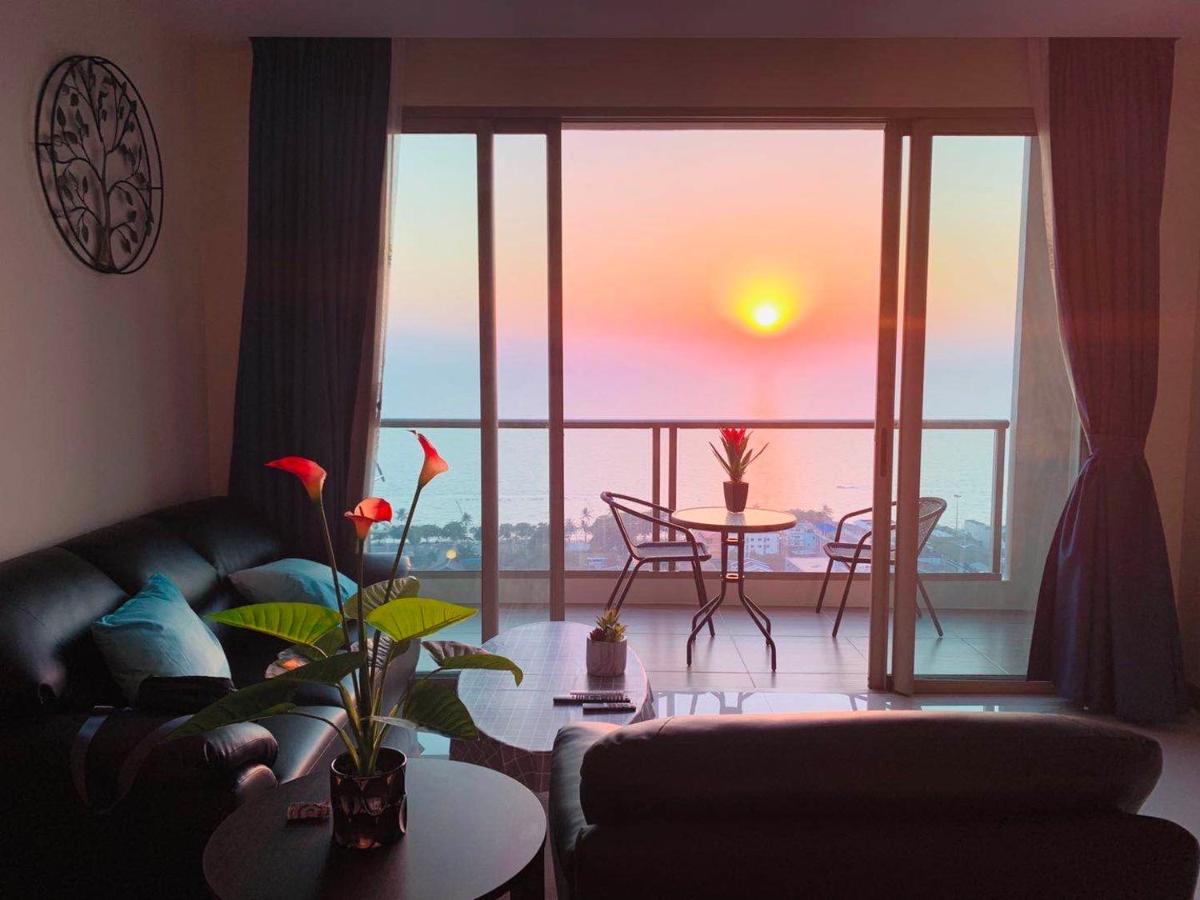 Riviera Jomtien By Daisy Pattaya 2アパートメント エクステリア 写真